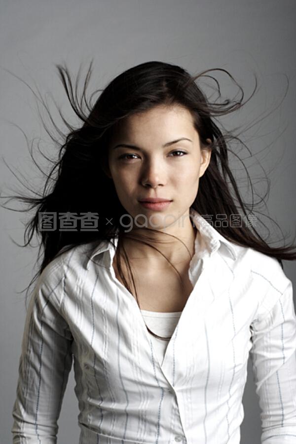 香烟与丝袜